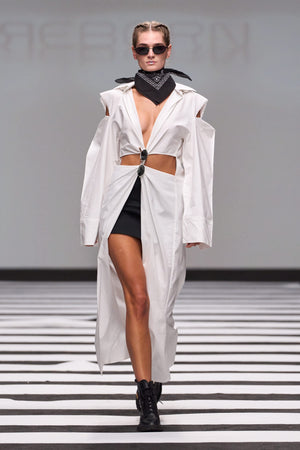 Load image into Gallery viewer, BLACK MINI FITTED SKIRT