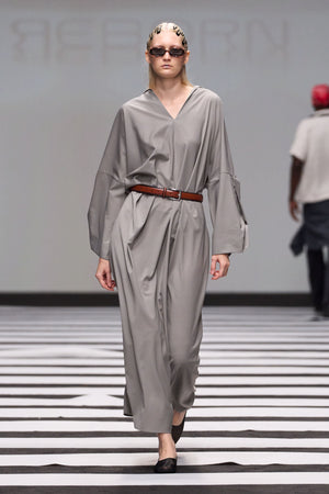 Load image into Gallery viewer, V-NECK LOOSE FIT DRESS WITH SHIRT SLEEVES DETAILS