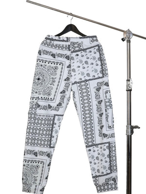 Load image into Gallery viewer, Bandana Print Lovin Sweatpants