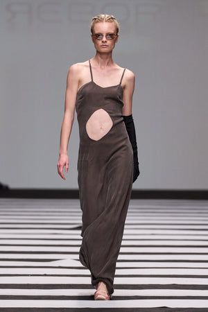 Load image into Gallery viewer, CUTOUT DRESS
