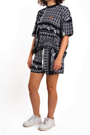 Load image into Gallery viewer, Black Bandana Print Lovin Shorts - Women
